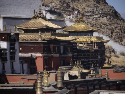 Golden roofs of the main halls of Shigatse monastery, Tibet
