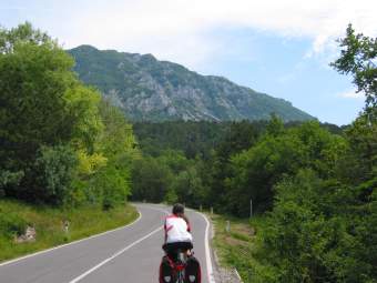 Slovenia: road to Ljubljana